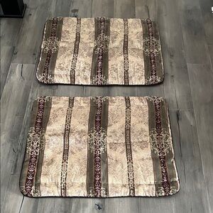 NEW Pair of 2 Croscill Townhouse Standard Shams